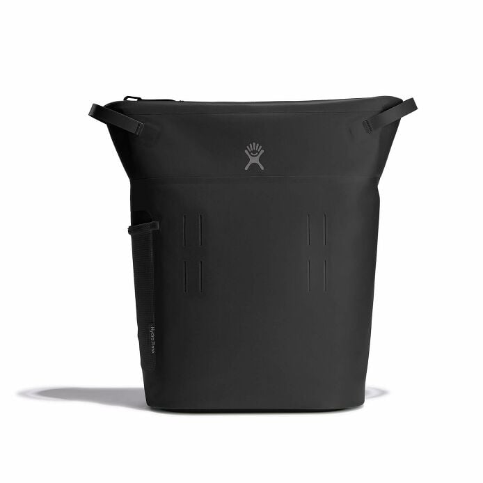 20-l-day-escapetm-pack-v8 20-l-day-escape-soft-cooler-pack-black-straight-on.jpg