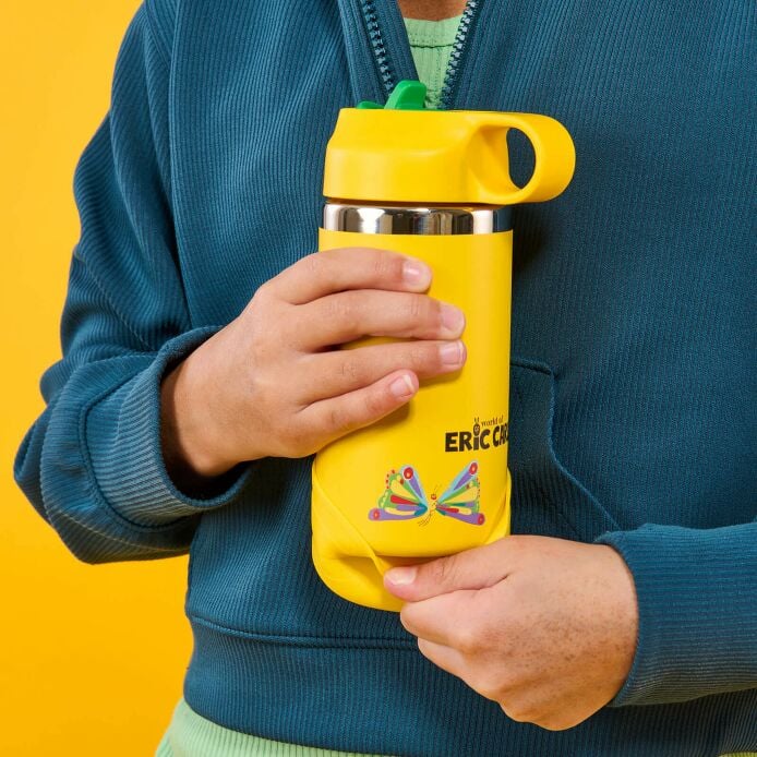 kids-12-oz-bottle-world-of-eric-carletm-l2 7-lifestyle.jpeg