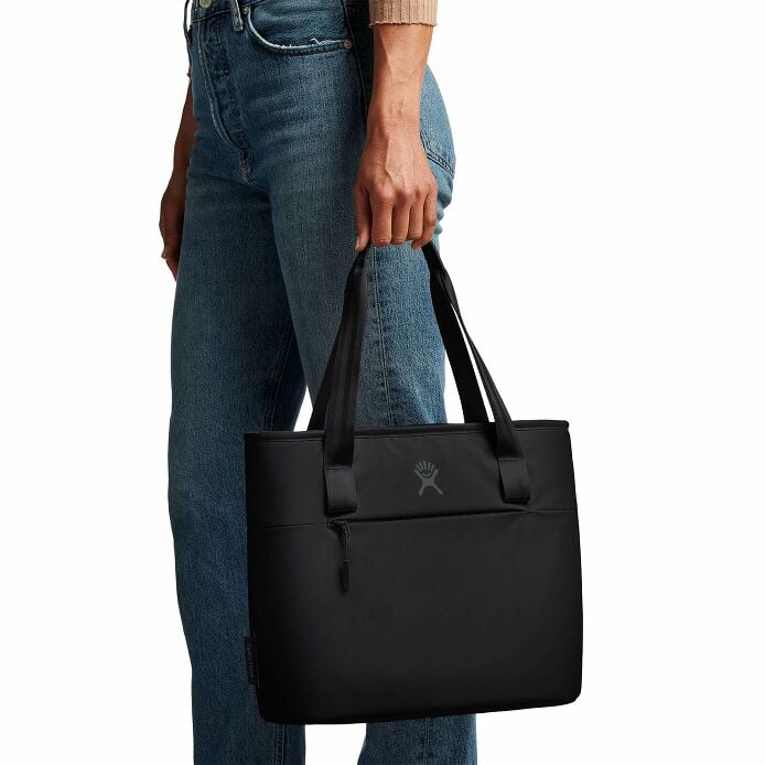 8-l-insulated-lunch-tote-j0 8l-tote-black-hb.jpg