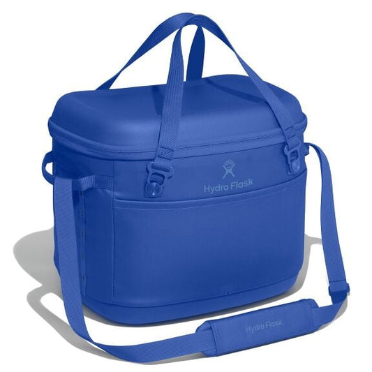 carryouttm-soft-cooler-30-l-j9 cpco382_carryout_cooler_30l_capri_blue_angled_1.jpg