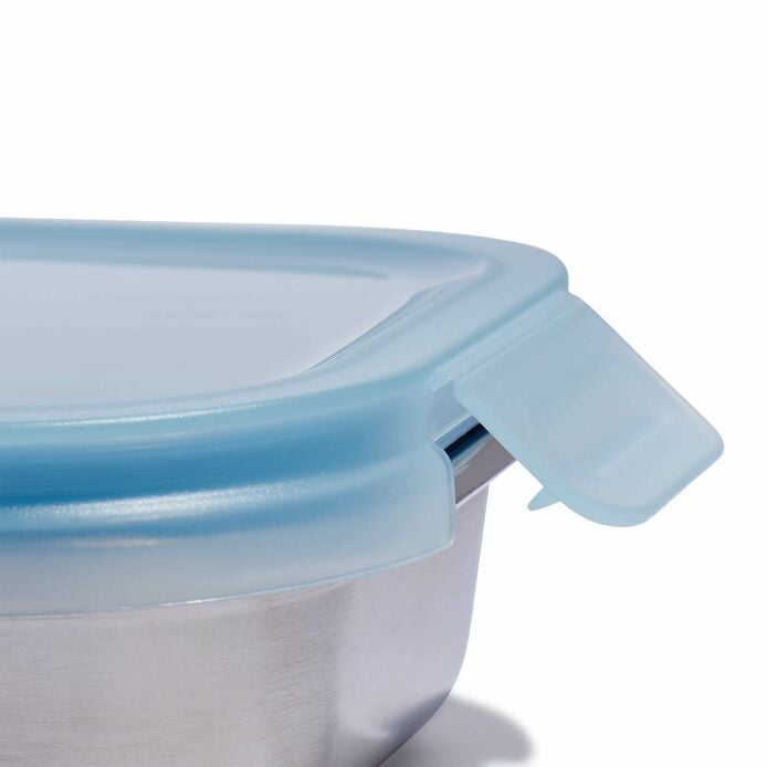 3-5-c-stainless-steel-food-container-i0 focb417-3.5-cup-food-container-rain-feature_1_1.jpg