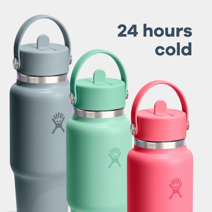 32-oz-travel-bottle-with-flex-straw-cap-x5 hf_s26_wtcfs_apdp_04_8.jpg