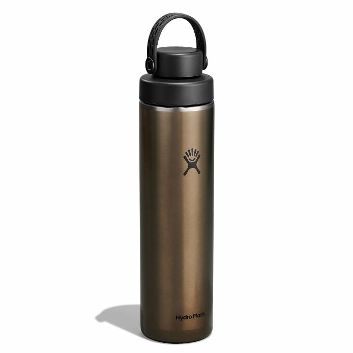 24-oz-lightweight-chug-cap-bottle-y7 lw24lwfcc080-24-oz-lightweight-chug-cap-bottle-wide-mouth-obsidian-angled.jpg