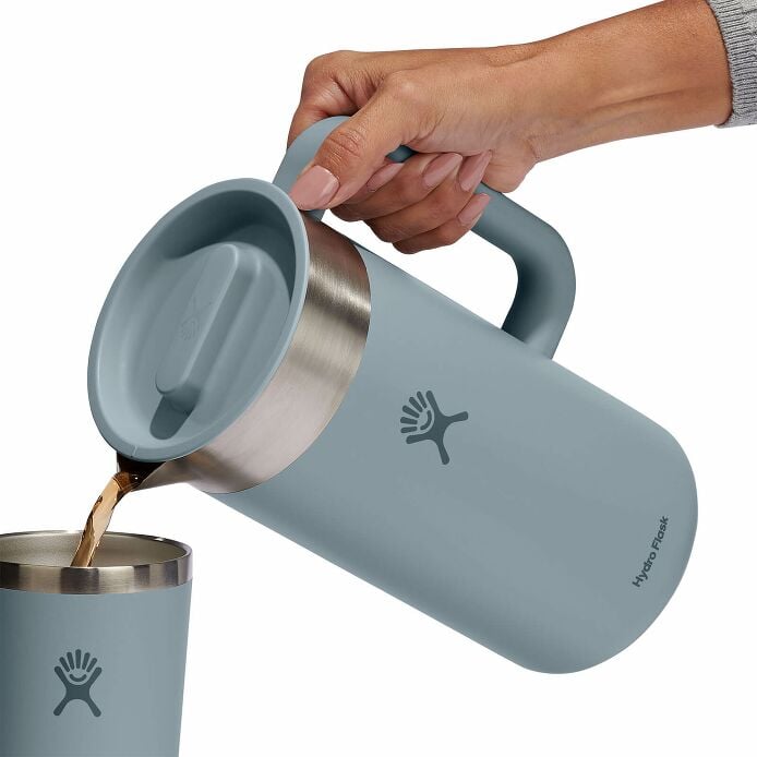 51-oz-insulated-pitcher-b5 okp51043-insulated-pitcher-shale-gray-pour.jpg