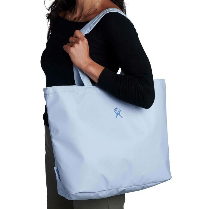 20-l-tag-along-tote-y0 rt20484_20ltagalongtote_surf_hb_1_1.jpg